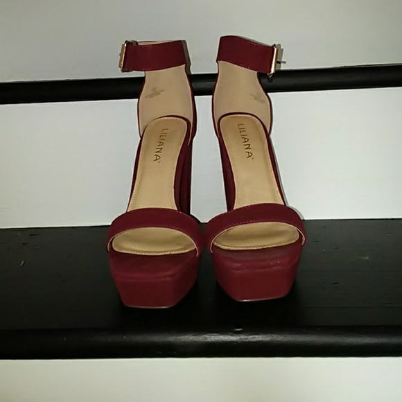 Platform heels - Picture 2 of 3